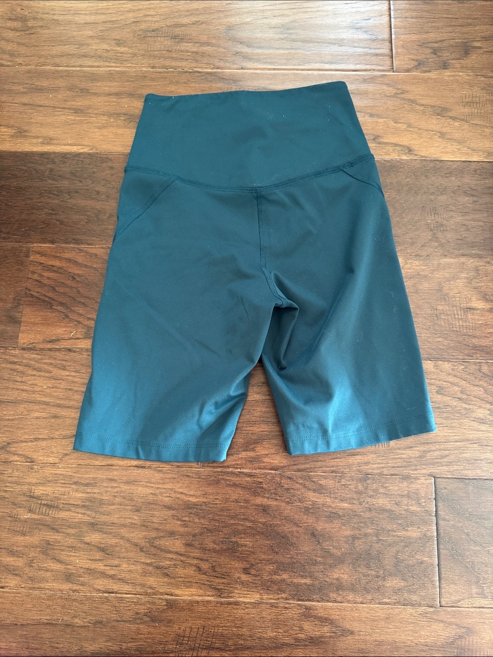 Girlfriend Collective Forest Green High Rise Biker Shorts XS - Picture 3 of 4